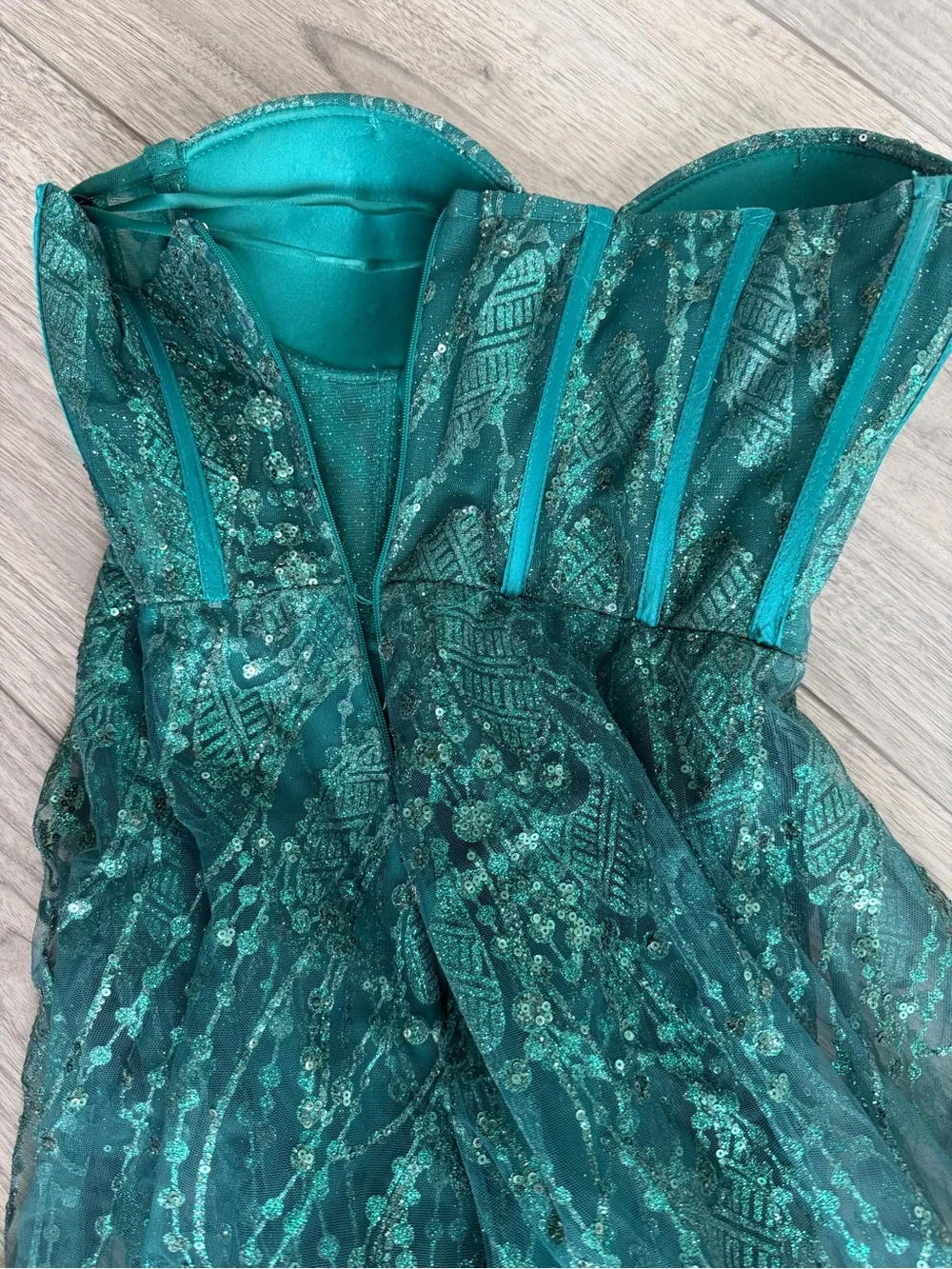 Cinderella Emerald Green Sequined Evening Dress